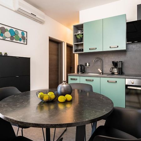 Apartments Valentino Rabac Esterno foto